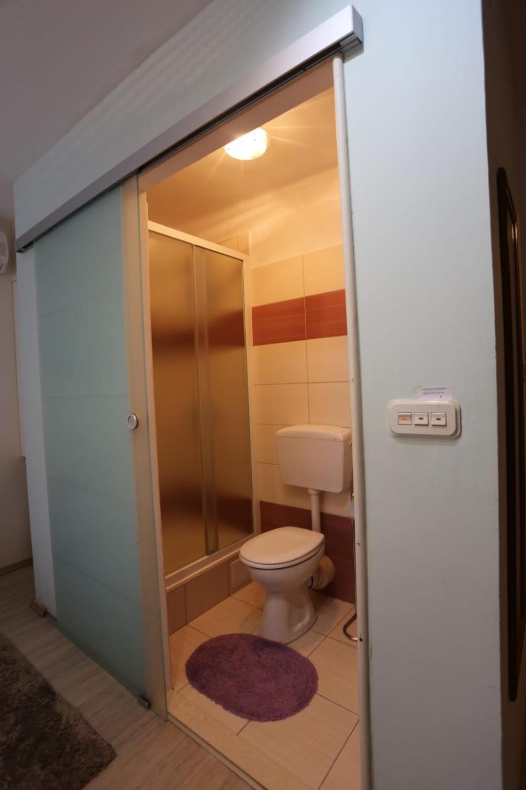 Private Room In The Center Of Σπλιτ Δωμάτιο φωτογραφία